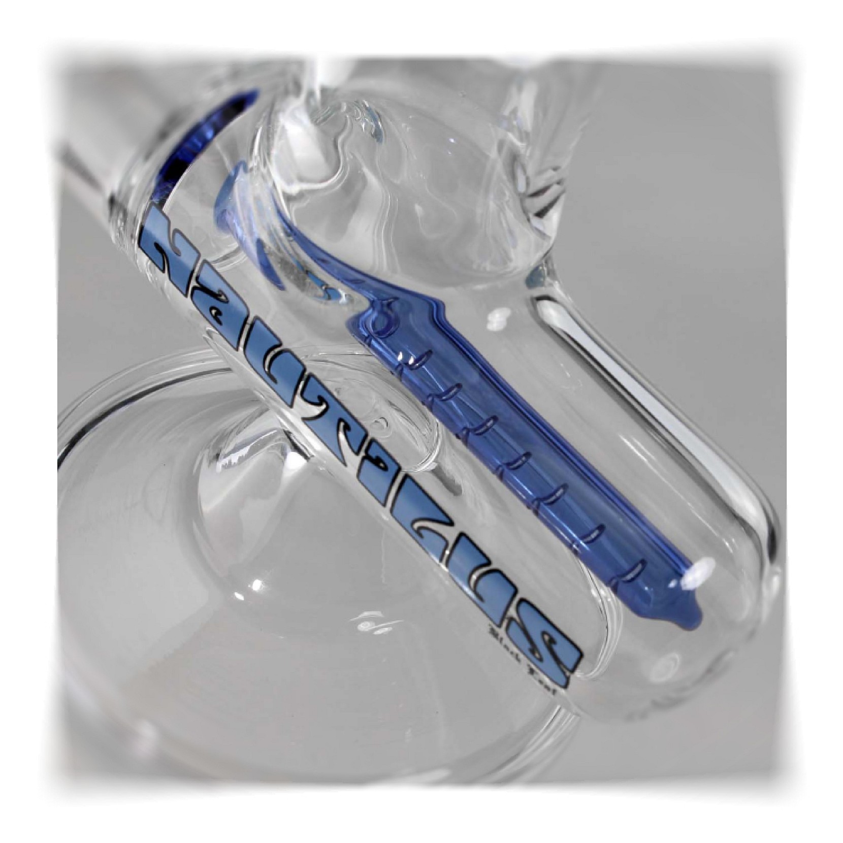 Black Leaf Nautilus Icebong Inline Percolator 32cm